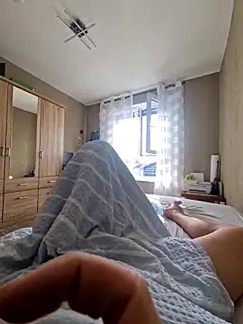 Snapshot of DerechteJunge chatting on 03.08.25 DerechteJunge online show from 03.08.25