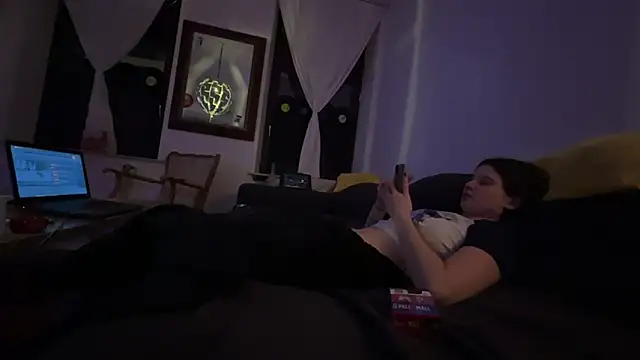 Snapshot of FckM3Hard chatting on 10.14.25 FckM3Hard online show from 10.14.25