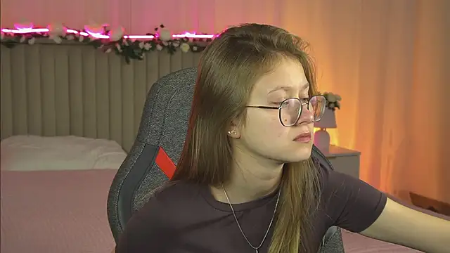 EveMundie online show from 10.06.25