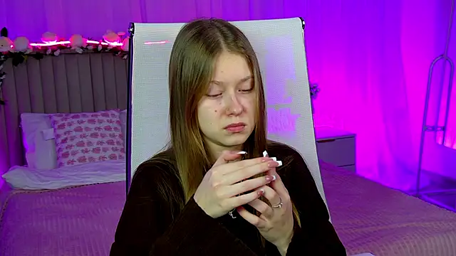 EveMundie online show from 02.05.26