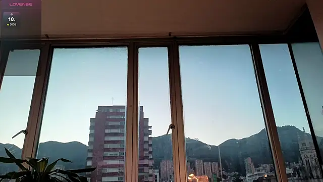 Ivanna West online show from 10.23.25