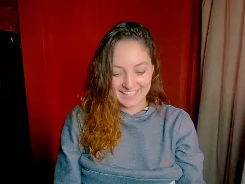 Snapshot of Daianna_m_ chatting on 04.29.26 Daianna m online show from 04.29.26