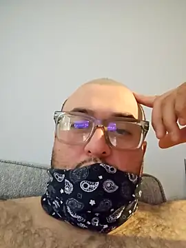 Sexoso69thebear online show from 12.03.25