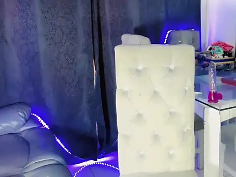 cherry crushx online show from 03.06.26