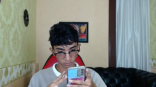 Snapshot of Martin_Linares chatting on 03.11.25 Martin Linares online show from 03.11.25