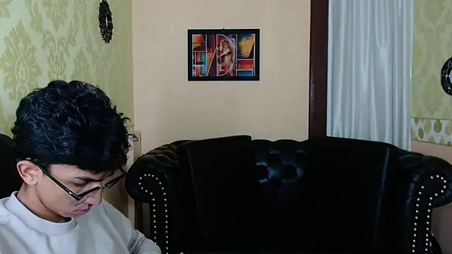 Snapshot of Martin_Linares chatting on 03.15.25 Martin Linares online show from 03.15.25