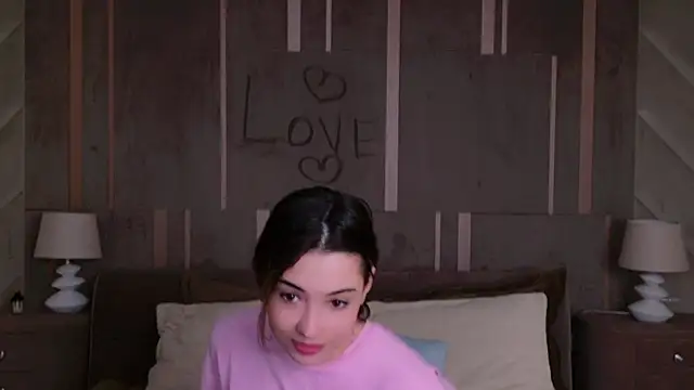 Snapshot of Alice_Deleon chatting on 02.23.25 Alice Deleon online show from 02.23.25