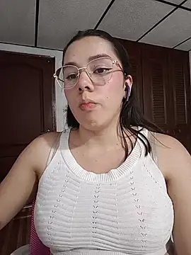 EmmaSulivan online show from 04.09.26