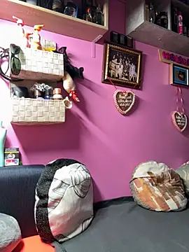 sexymelli18 online show from 11.24.25