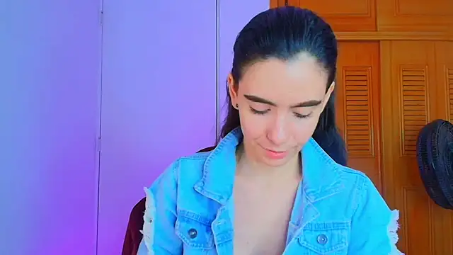 Peach Rose  online show from 03.11.25