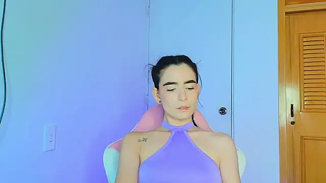 Peach Rose  online show from 03.14.25