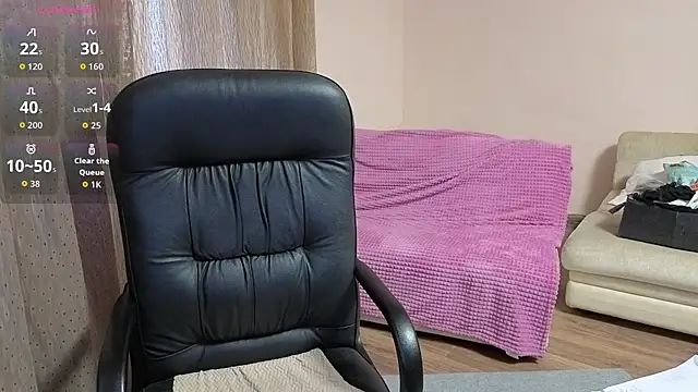 Snapshot of Sandra_Snowflake chatting on 12.04.25 Sandra Snowflake online show from 12.04.25