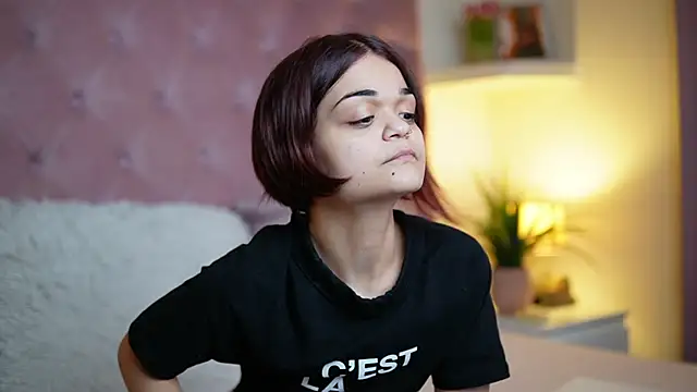 MaiaMini online show from 10.27.25