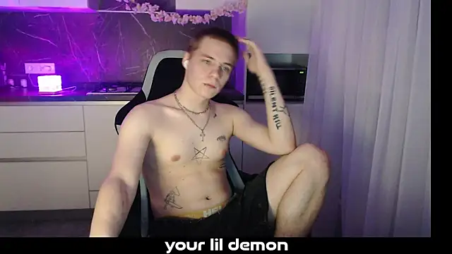 Snapshot of yourlildemon chatting on 02.24.26 yourlildemon online show from 02.24.26