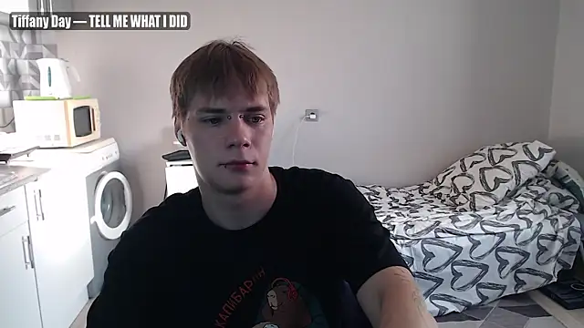 Snapshot of yourlildemon chatting on 07.19.26 yourlildemon online show from 07.19.26