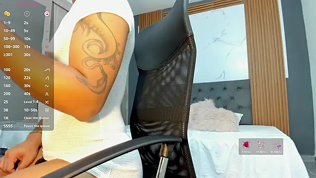 Snapshot of Rafa2004Cruz chatting on 03.10.25 Rafa2004Cruz online show from 03.10.25