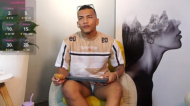 Rafa2004Cruz online show from 01.11.26