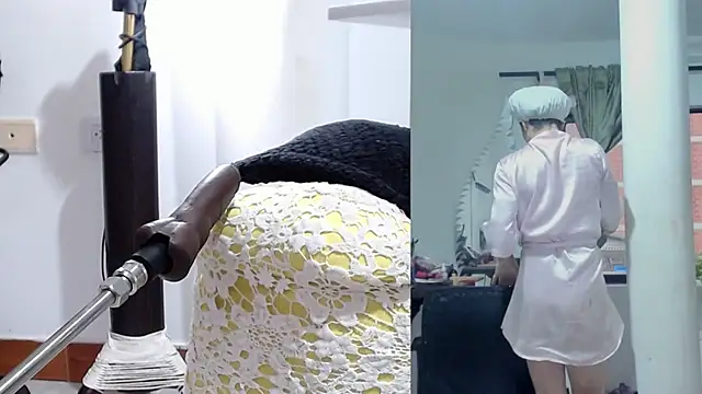 afroditacute15 online show from 09.18.25