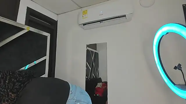 Rubyxht online show from 11.26.25