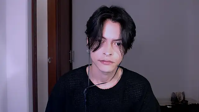 Snapshot of gunther_hda chatting on 02.25.25 gunther hda online show from 02.25.25