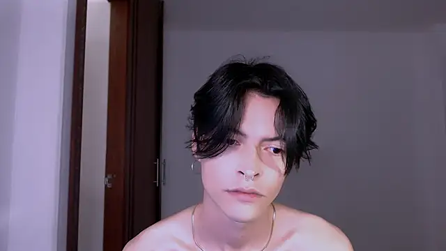 Snapshot of gunther_hda chatting on 02.25.25 gunther hda online show from 02.25.25