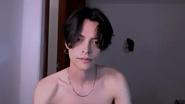 Snapshot of gunther_hda chatting on 02.28.25 gunther hda online show from 02.28.25