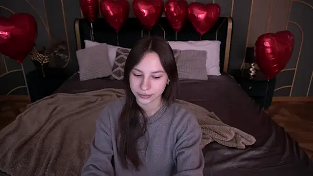 Snapshot of PaigePrado chatting on 02.11.26 PaigePrado online show from 02.11.26