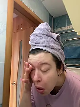 Snapshot of AlishaPrettyBlade chatting on 02.23.25 AlishaPrettyBlade online show from 02.23.25