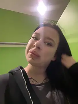 Snapshot of AlishaPrettyBlade chatting on 02.27.26 AlishaPrettyBlade online show from 02.27.26