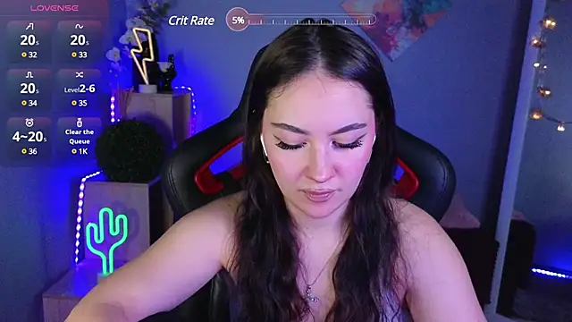 AshleySkott  online show from 02.21.25