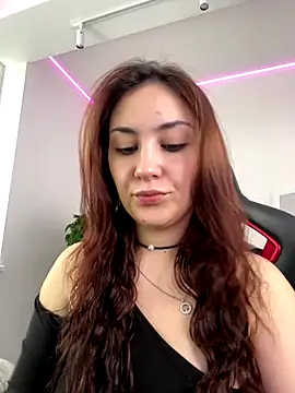 AshleySkott  online show from 09.30.25