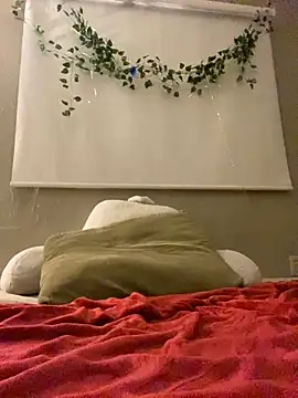 PersianCream77 online show from 03.20.25