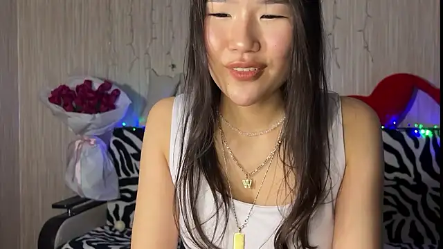 Asian Vi online show from 03.11.25