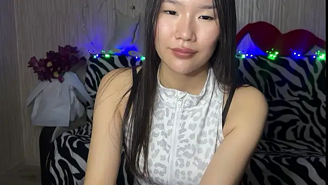 Asian Vi online show from 03.14.25