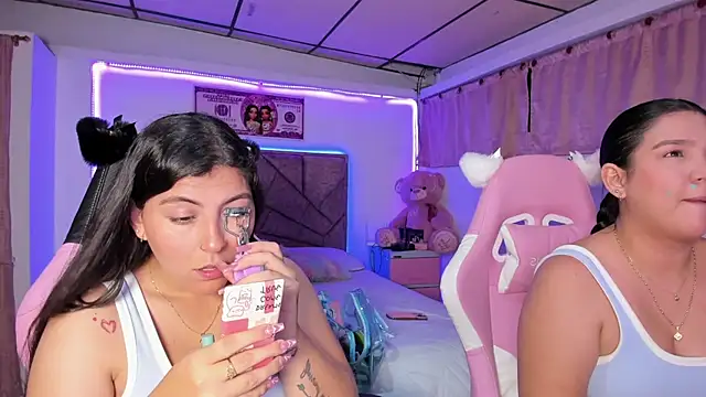 Cristal Smith20 online show from 04.10.26