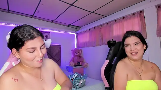 Cristal Smith20 online show from 04.22.26