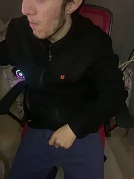 Snapshot of BaltacZ chatting on 02.23.25 BaltacZ online show from 02.23.25