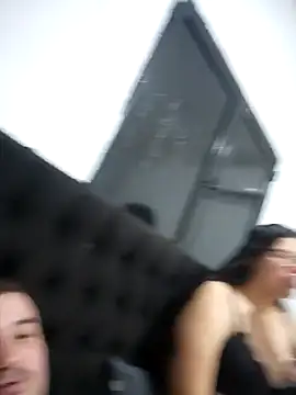 Snapshot of agyme chatting on 02.24.25 agyme online show from 02.24.25