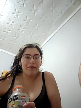 Snapshot of agyme chatting on 03.08.25 agyme online show from 03.08.25