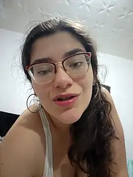 Snapshot of agyme chatting on 03.10.25 agyme online show from 03.10.25