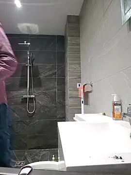 Mrnutella online show from 03.06.25