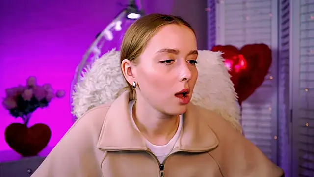 JenniferGraces online show from 02.25.25