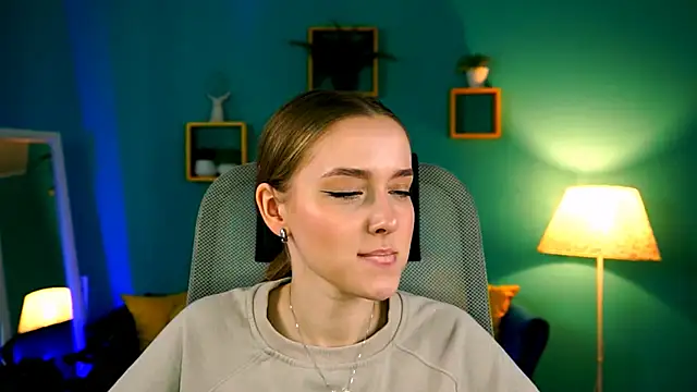 JenniferGraces online show from 03.17.25