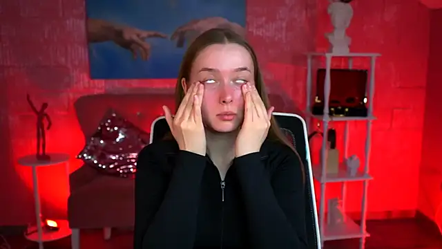 JenniferGraces online show from 04.06.26