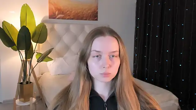 Snapshot of JenniferGraces chatting on 05.20.26 JenniferGraces online show from 05.20.26