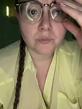 HTXBELLE online show from 03.04.25