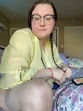 HTXBELLE online show from 03.20.25