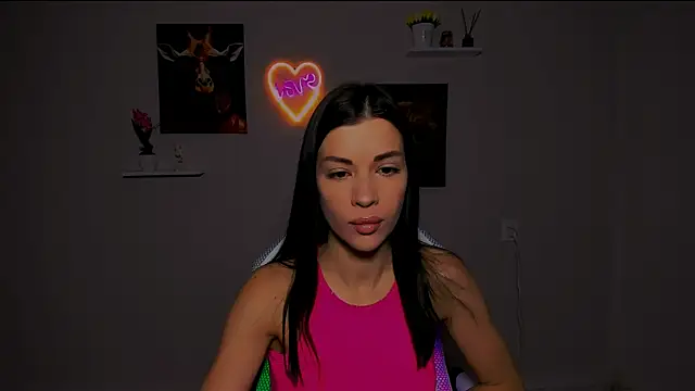 Snapshot of KetiWils chatting on 03.03.25 KetiWils online show from 03.03.25