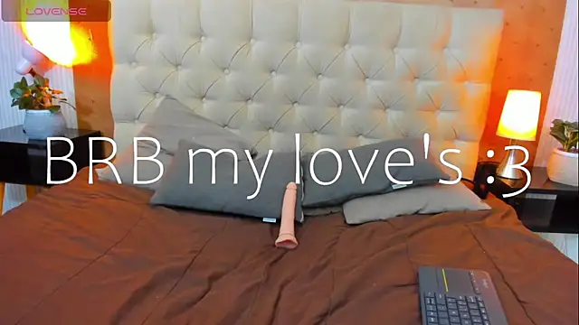 iiangel  online show from 03.15.25