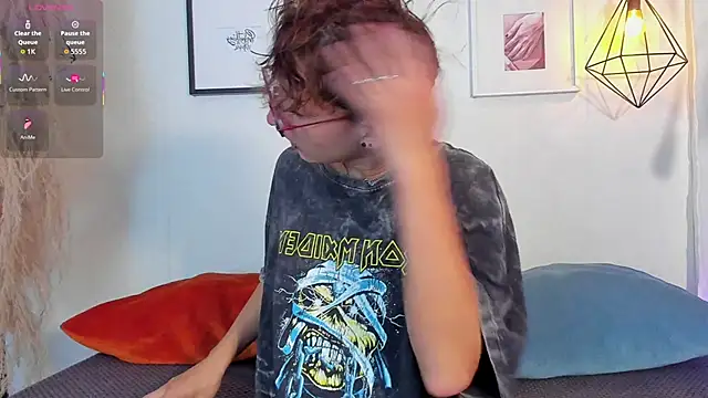 iiangel  online show from 10.07.25